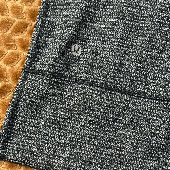 EXCELLENT Lululemon Daily Yoga Jacket Coco Pique Black Full-Zip Long Sleeve 6 - Picture 7 of 10